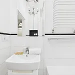 Apartman Superapart Podwale 9 Unique, Step Into Tranquility And Relaxation