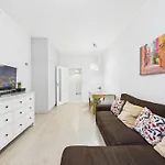 Superapart Podwale 9 Unique, Step Into Tranquility And Relaxation * وارسو
