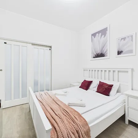 Apartmán Superapart Podwale 9 Unique, Step Into Tranquility And Relaxation