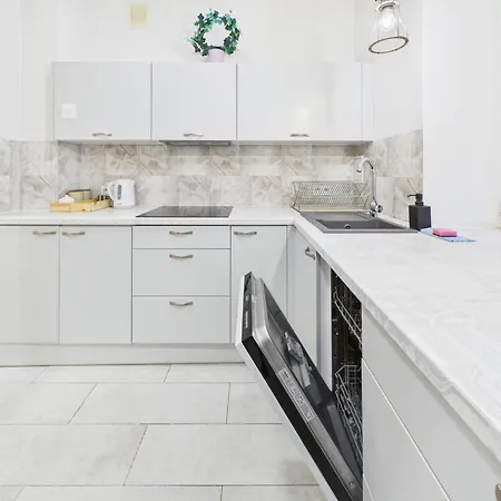 Superapart Podwale 9 Unique, Step Into Tranquility And Relaxation 아파트 *