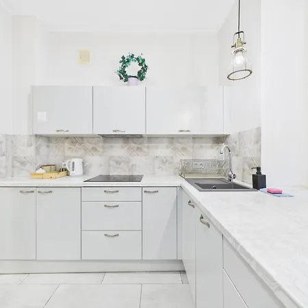 Superapart Podwale 9 Unique, Step Into Tranquility And Relaxation